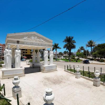 VENTA DE DEPARTAMENTO 5° PISO EN LOS TUMBOS, URB. SANTA VICTORIA